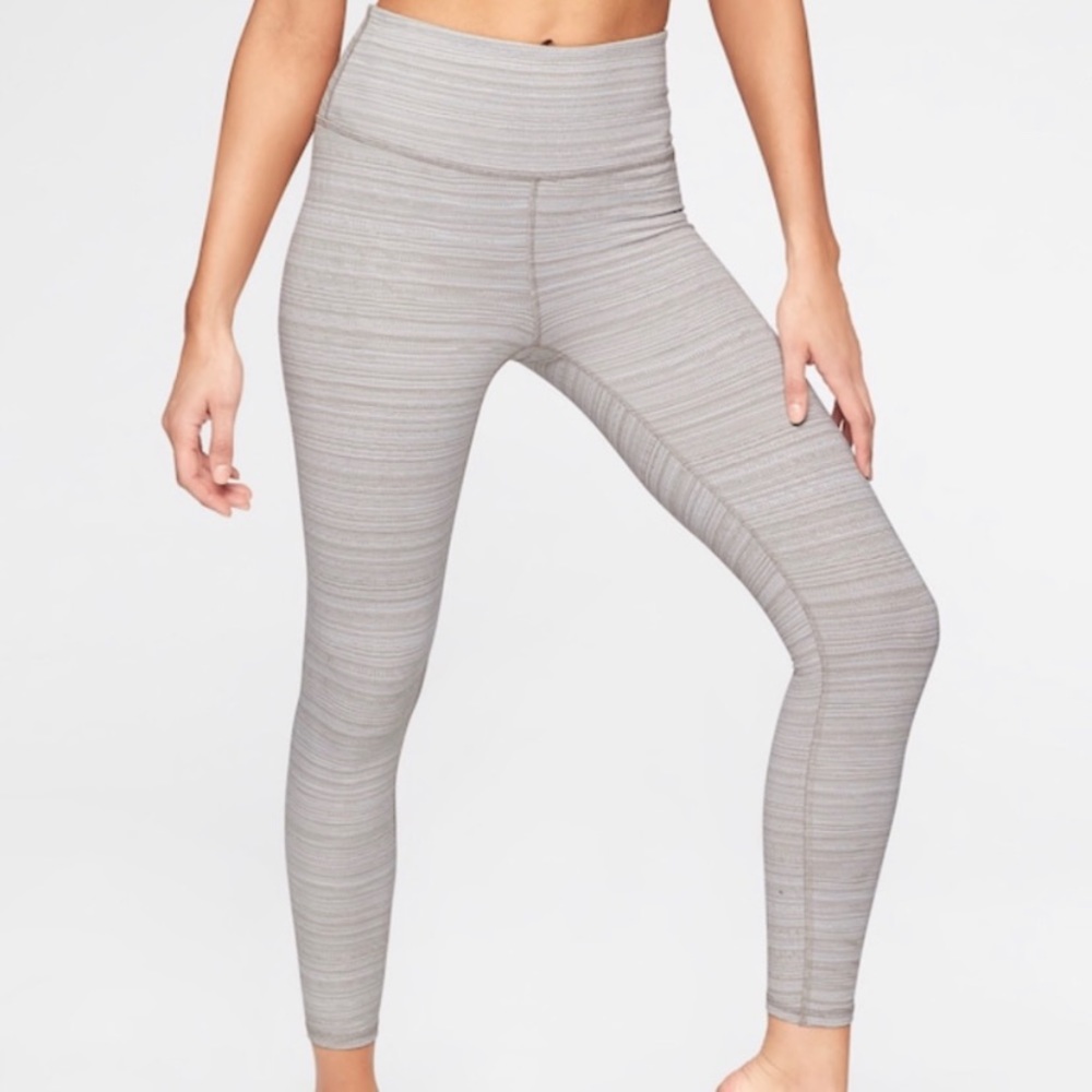 EUC Athleta Jacquard Textured Leggings 7/8